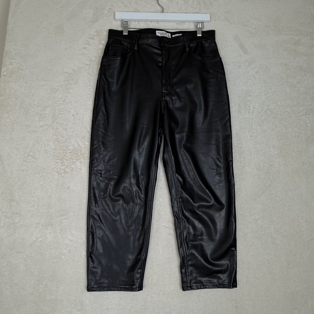 Abercrombie & Fitch Vegan Leather Ankle Straight High Rise Black Pants Size 31